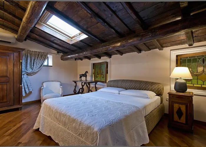 Pantheon Luxury Apartment