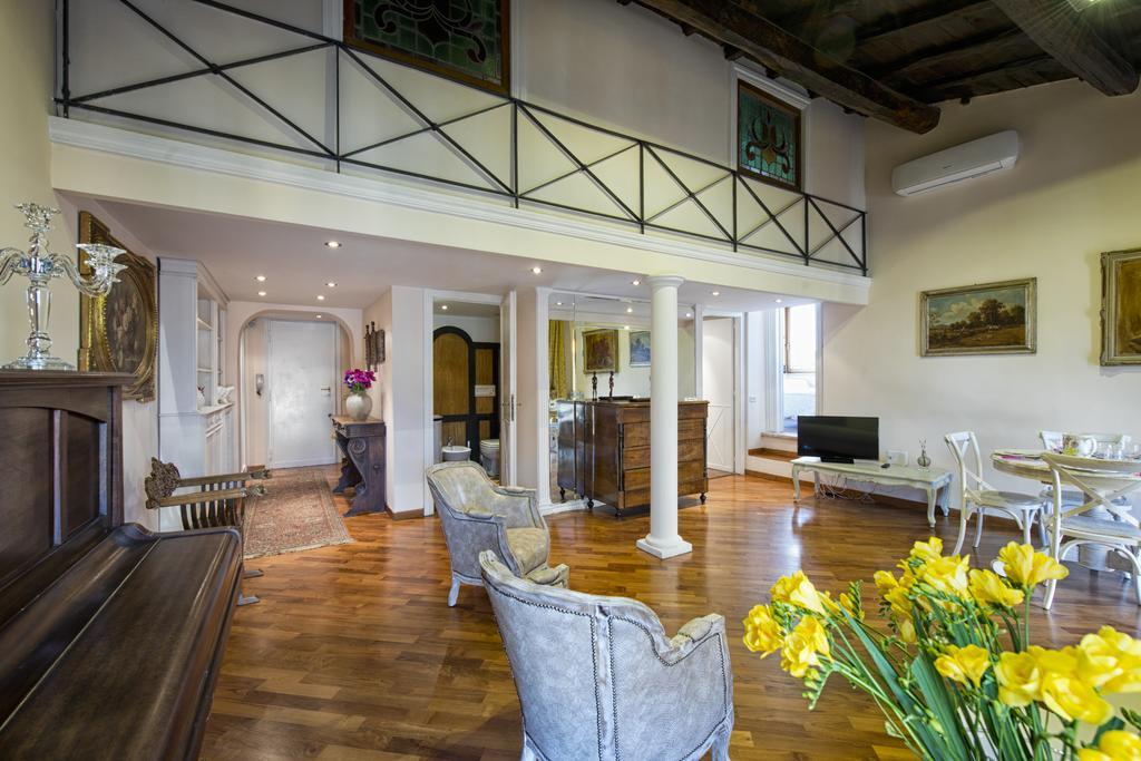 Apartment Pantheon Luxury *