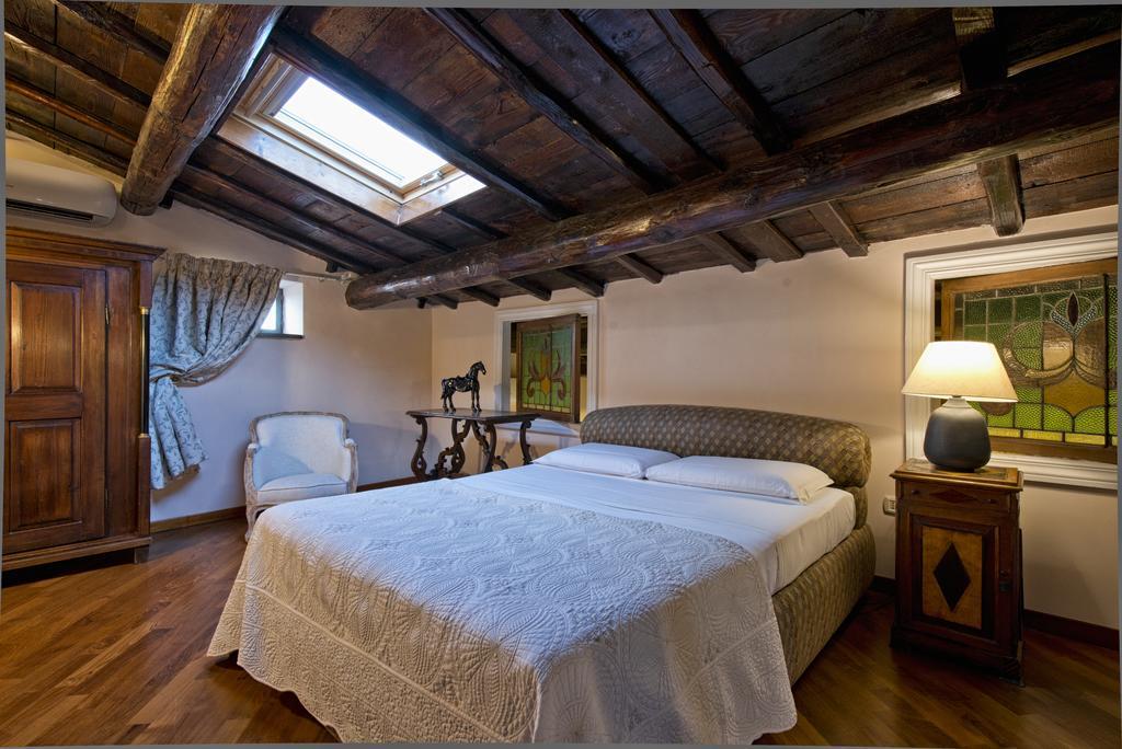 Pantheon Luxury
